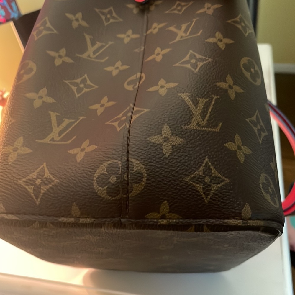 Sold / Louis Vuitton NeoNoe MM Monogram / Poppy in excellent condition - Picture 8 of 16